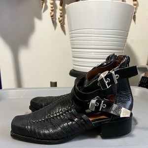 Jeffery Campbell shoes